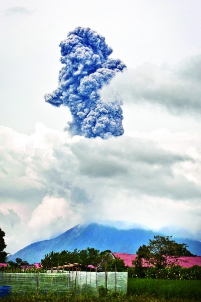 印尼地方选举:华人参政 "火山口"气候渐变