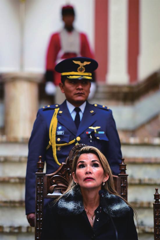 玻利维亚女总统完整版图片
